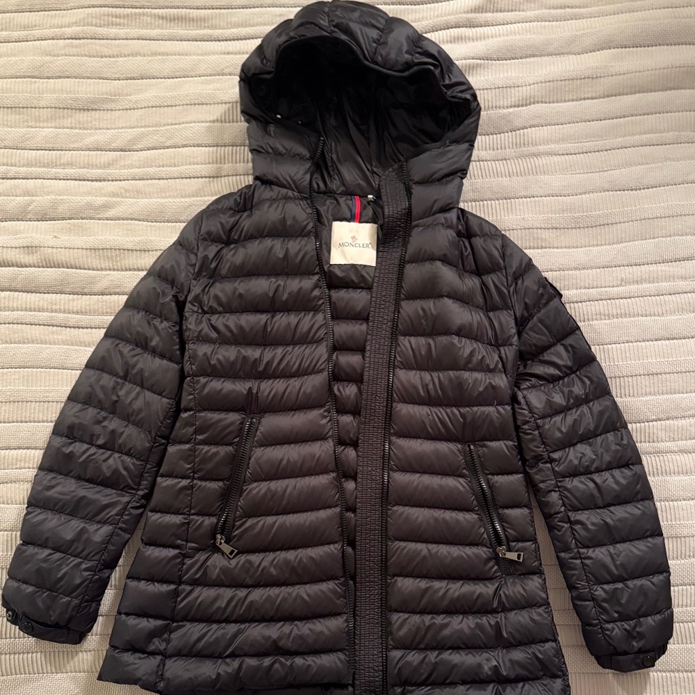 Moncler Women’s lightweight black puffer jacket size 2